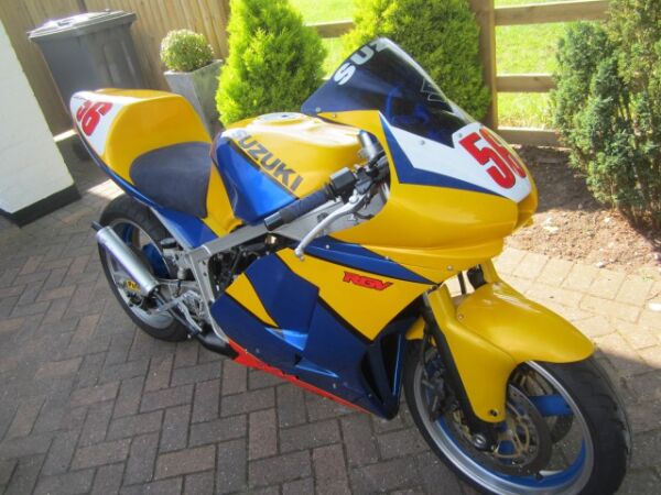 1989 Suzuki RG500 Gamma Street Legal Barros replica