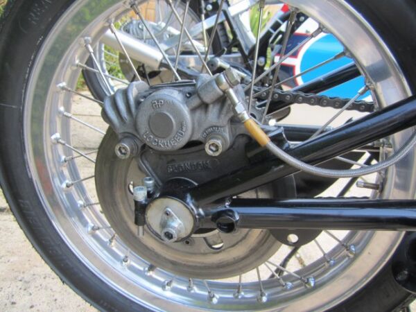 1978 Spondon Yamaha TZ350 E G Spec Twin discs