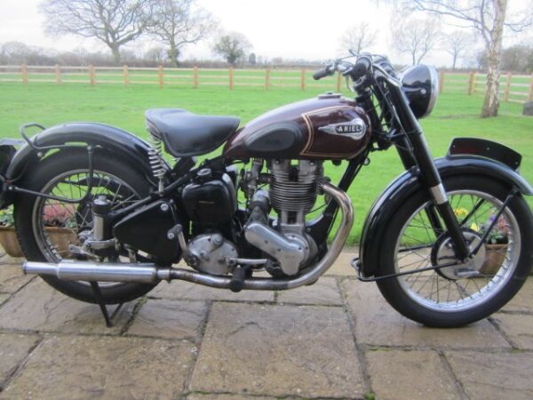 1952 Ariel 500cc Red Hunter