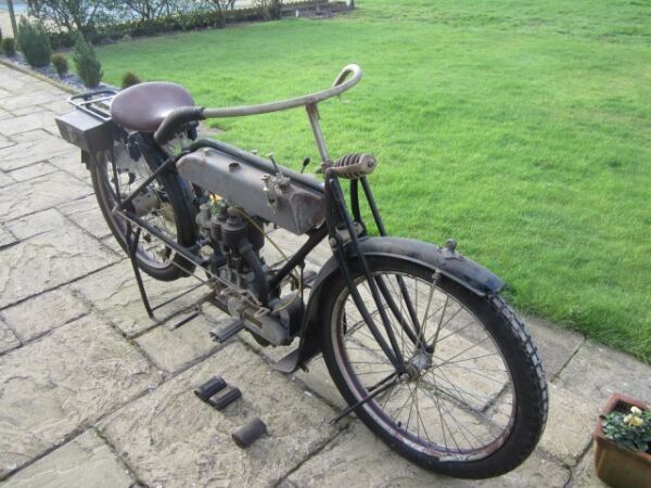 1913 Triumph 2/4 HP