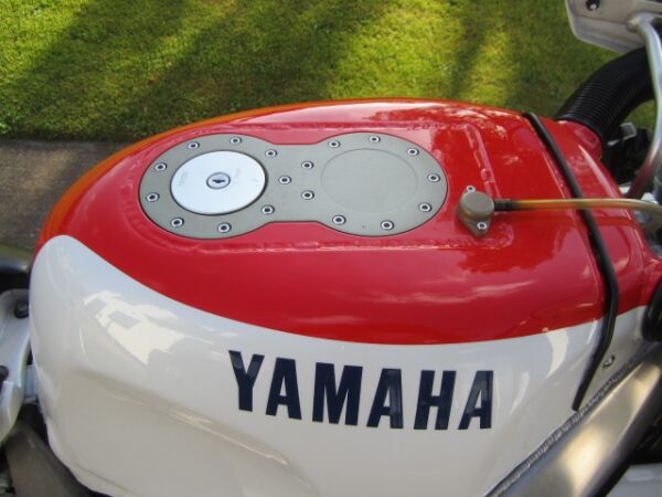 1992 Yamaha OWO1 FZR 750 R