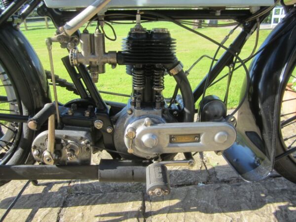1922 Triumph Model H 550cc.