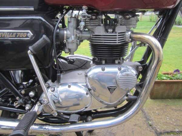 1976 Triumph Bonneville T140V 750cc 5 speed