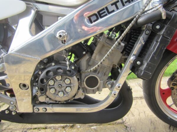 1986 Yamaha TZ250S Deltabox