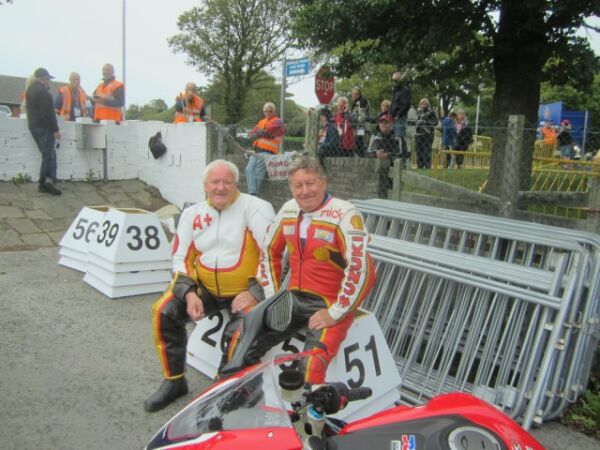2017 Classic Manx TT with Team Classic Suzuki Suzuki XR35 RG500 Mick Grant Alex George