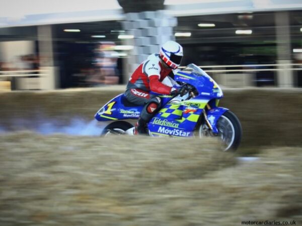 2017 Goodwood festival of Speed 2000 Suzuki RGV 500 Kenny Roberts Junior Championship machine Steve Griffith