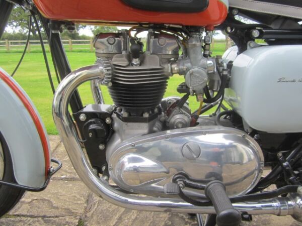 1958 Triumph Bonneville 650 Tangerine Dream