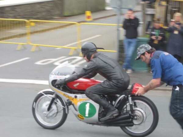 Hailwood Honda RC166 297cc 6 cylinder riden By Steve Plater Isle of man Parade