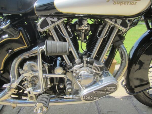 1938 Norton Superior (Brough) SS100 Matchless V1000