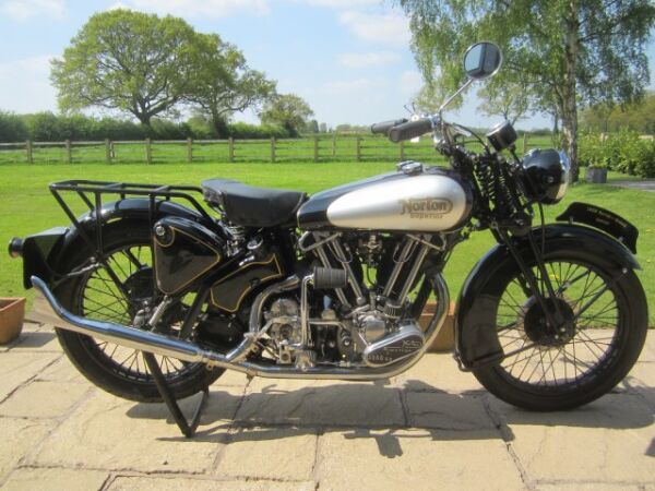 1938 Norton Superior (Brough) SS100 Matchless V1000