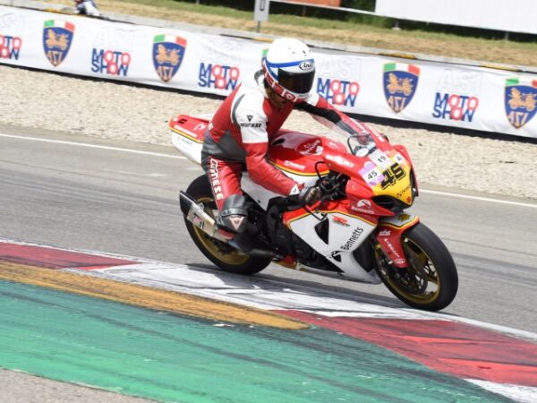 2018 ASI Motor Show Varano de Melagari Parma Italy Classic Team Suzuki francesco Chilli Steve Griffith