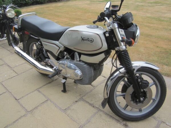1988 Norton Rotary 588cc Classic LE035 of 100