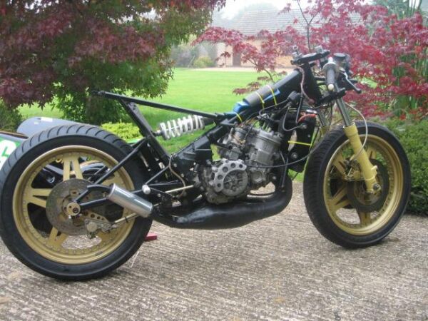 1982 Waddon Yamaha TZ250 power valve