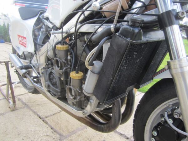 1984 Suzuki RGB500 MK9 500cc Square 4 Disc Valve