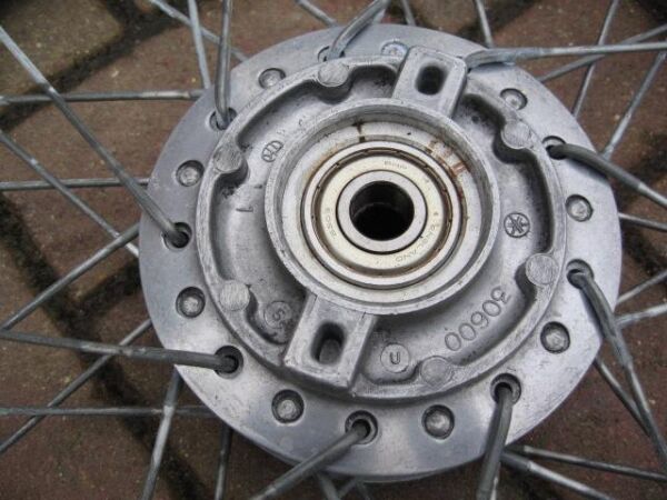 1974 Yamaha TZ350B QD Disc