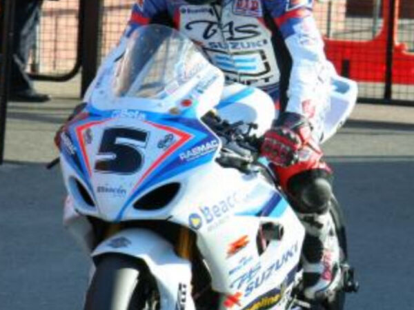 2005/2006 Ex Bruce Anstey Isle of man TT Tas Suzuki Superbike