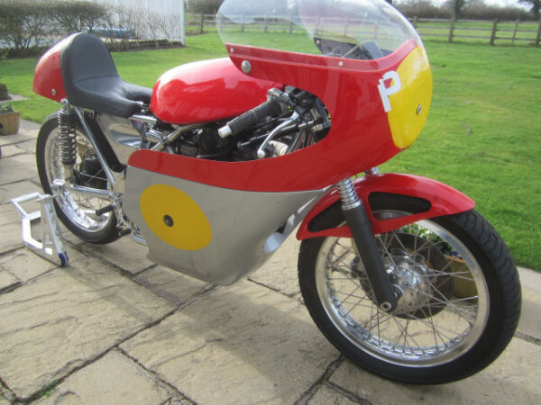 Seeley G50 Matchless with Fred Walmsley twin plug head