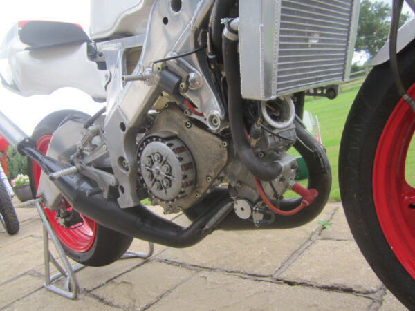 1991 Yamaha TZ250 B V Twin superb