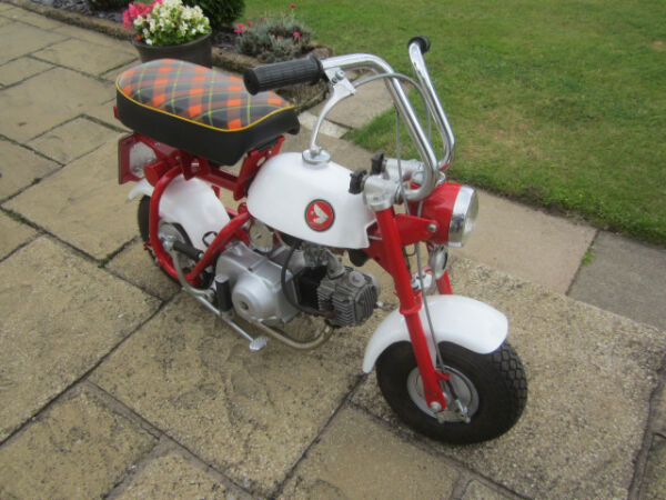 1967 Honda Z50M monkey Bike