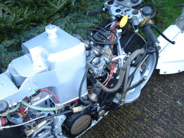 1985 Suzuka Yamaha FZR750