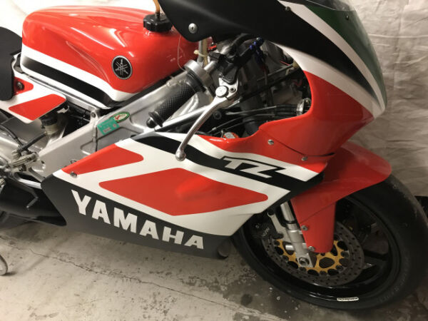 1999 Yamaha TZ250 V Twin
