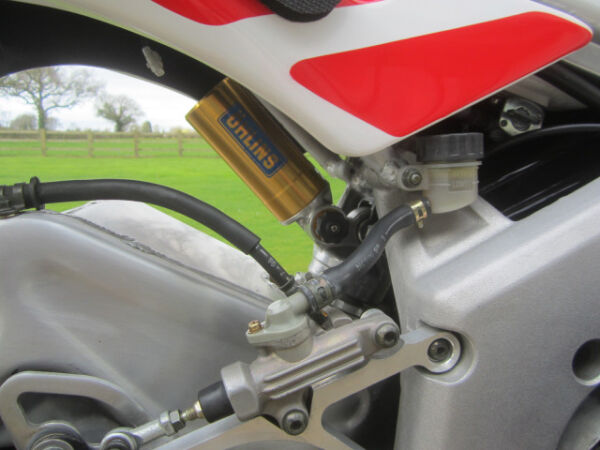 1999 Yamaha TZ250 V Twin