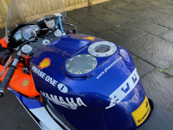 2008 TT isle Of Man Michael Dunlop Phase one Yamaha R1 Superbike