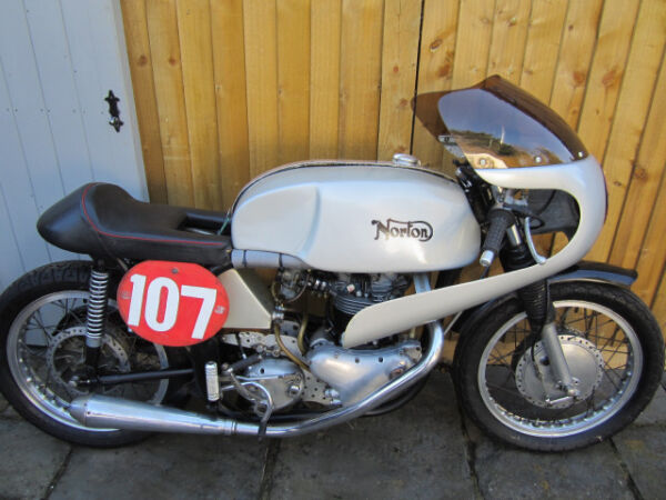 Norton Dominator SS 600cc Sprint machine