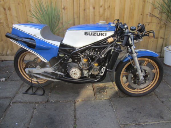 1981 Suzuki RG500 MK6 Barry Woodland Steve Henshaw Steve Parrish
