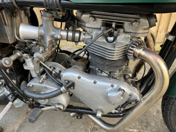 1961 Triton Norton Chassis, Triumph T100 500cc Twin carb