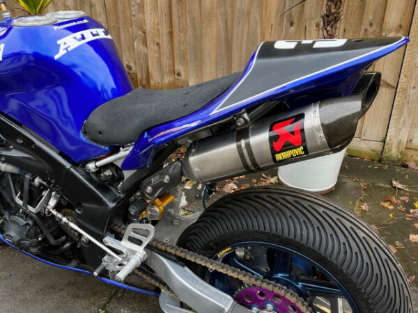 2009 Phase One Yamaha R1 1000cc Championship machine