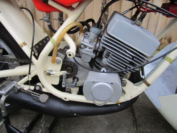 1972 Jawa 350cc Twin two stroke racing big 4 LDS front brake