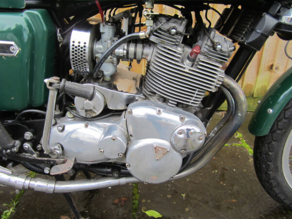 1975 Triumph T160 Ledgend 850cc