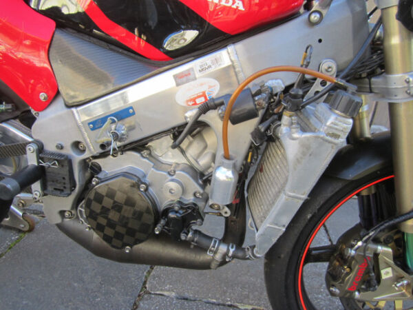 2010 Honda RS125, Silverstone GP Machine Billet cases Carbn Wheels