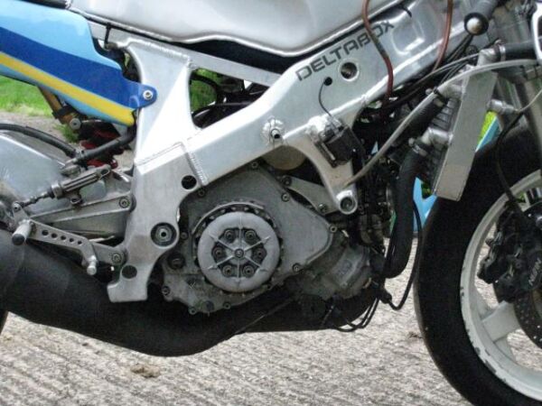 Yamaha TZ 250 V twin