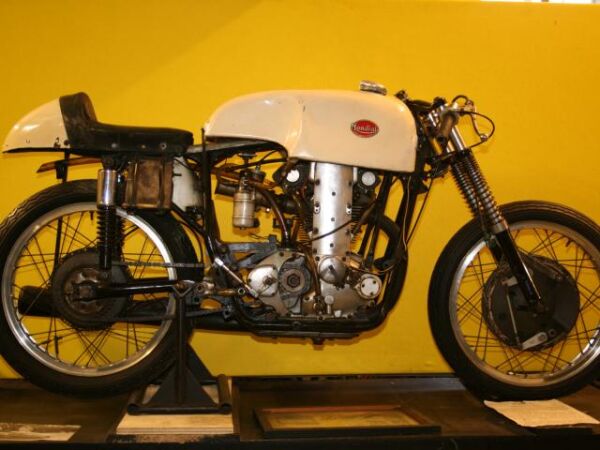 Mike Hailwood 250cc Mondial DOHC