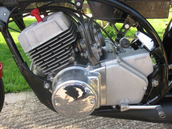 1971 Yamaha TR2B