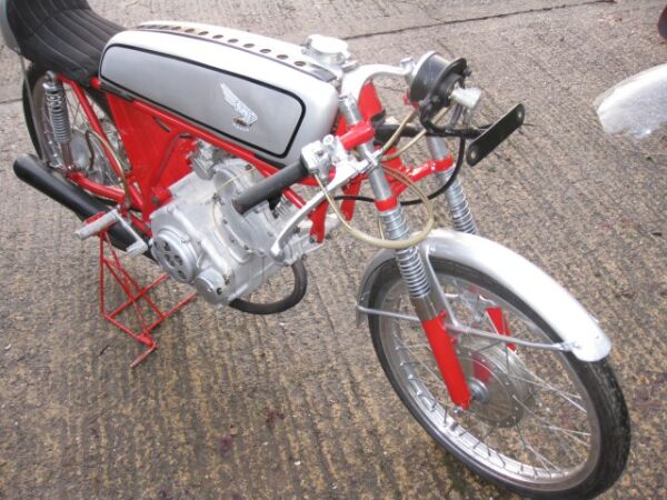 1963 Honda Cr110