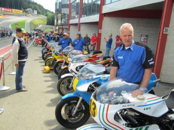 SG just warming up Phil Reads XR14 Rg500 and yes it is very Loud