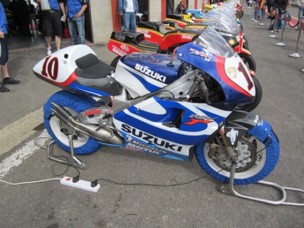 RGV500