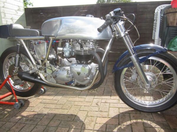 Rickman Triumph 750