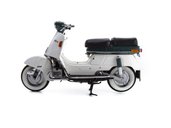 1963 HONDA 169CC M85 JUNO SCOOTER