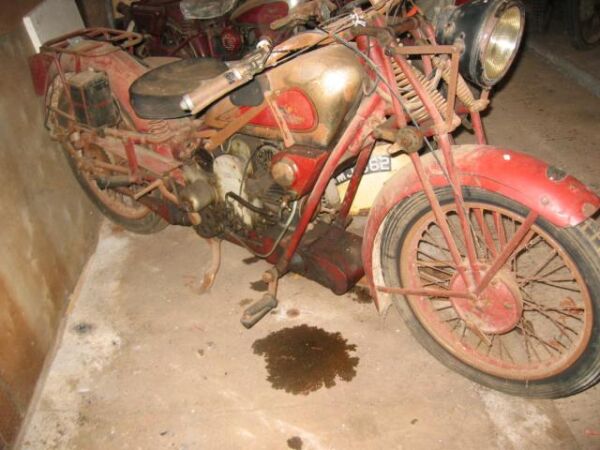 J57 1932 MotoGuzzi 500 Sport GT 16