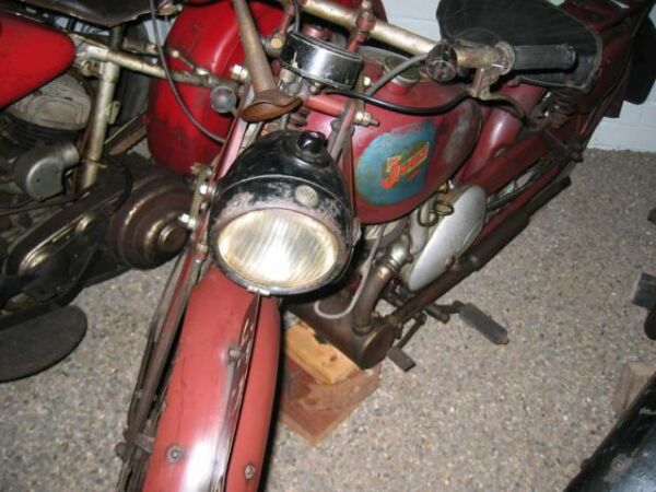 40) 1939 James 125cc EX WD