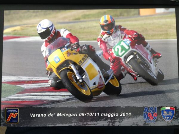 Steve Griffith Riding The Suzuki XR45 of Franco Uncini at Varano di Melegari ASI Motorshow