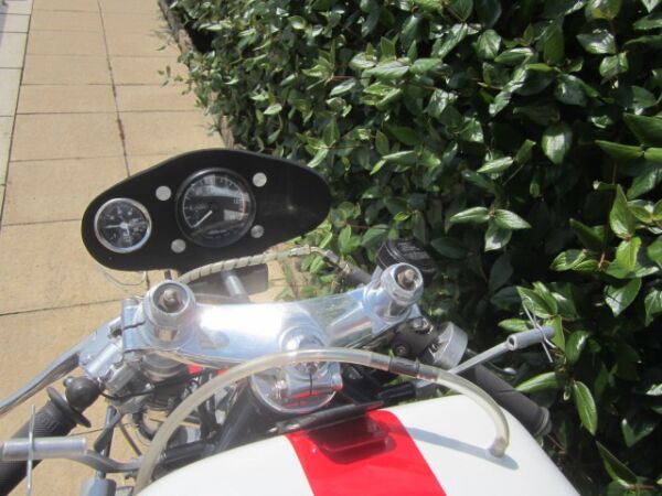 1982 Yamaha TZ500 G spondon