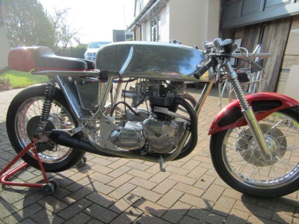 1976 Rickman metisse 650 Triumph