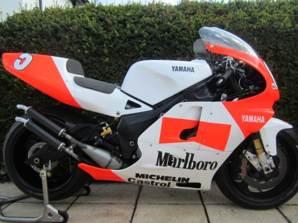 1994 Harris Yamaha BIG Bang 500 V4 grand Prix Machine Malboro colours