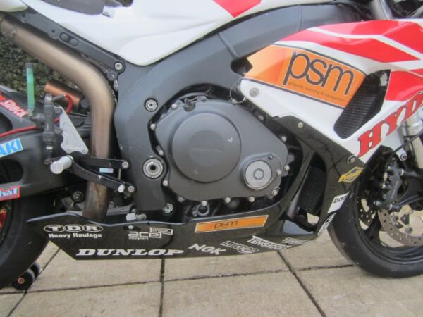 2007 Honda Fireblade Ex Guy Martin Hydrex 1000cc Superstock TT machine