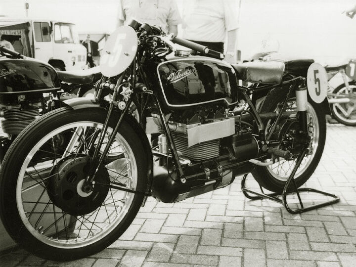 John's Velocette Roarer 500 at Assen Centennial Meeting - now running thanks to Ivan & Graham Rhodes.